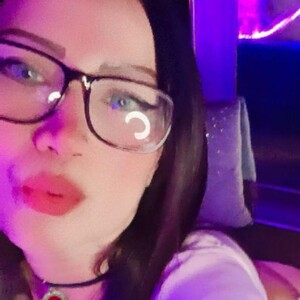 Daniela_Milk live cam video preview