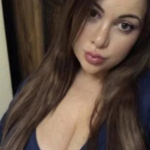 BettyBoopDoll webcam profile - British