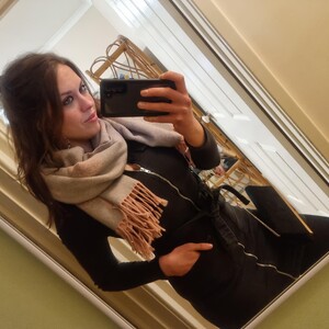 Girl_X_Power webcam profile - British
