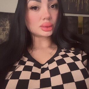 wuyny_ featured webcam